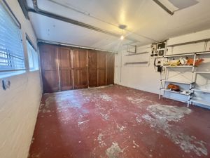 Photo 11- click for photo gallery